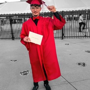 Meet your Posher, Tanner